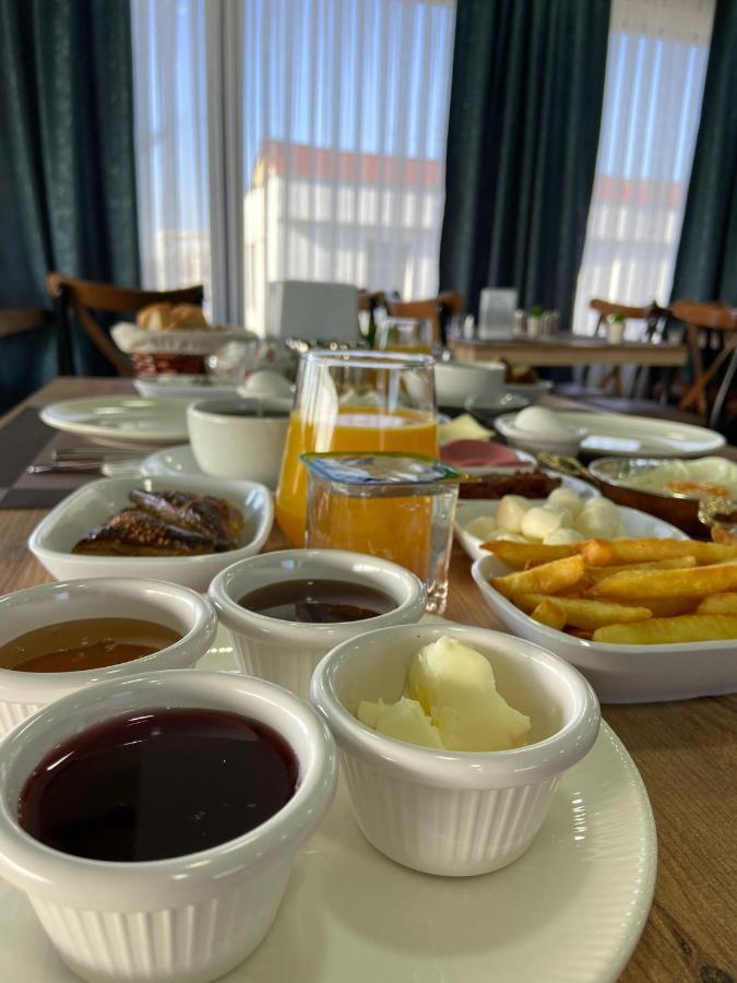 Senbol Suit Hotel Couette-café *